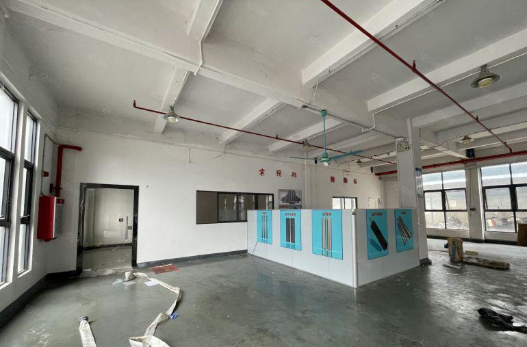 塘厦振兴围新出一楼800平，形象好，现成装修 实际面积