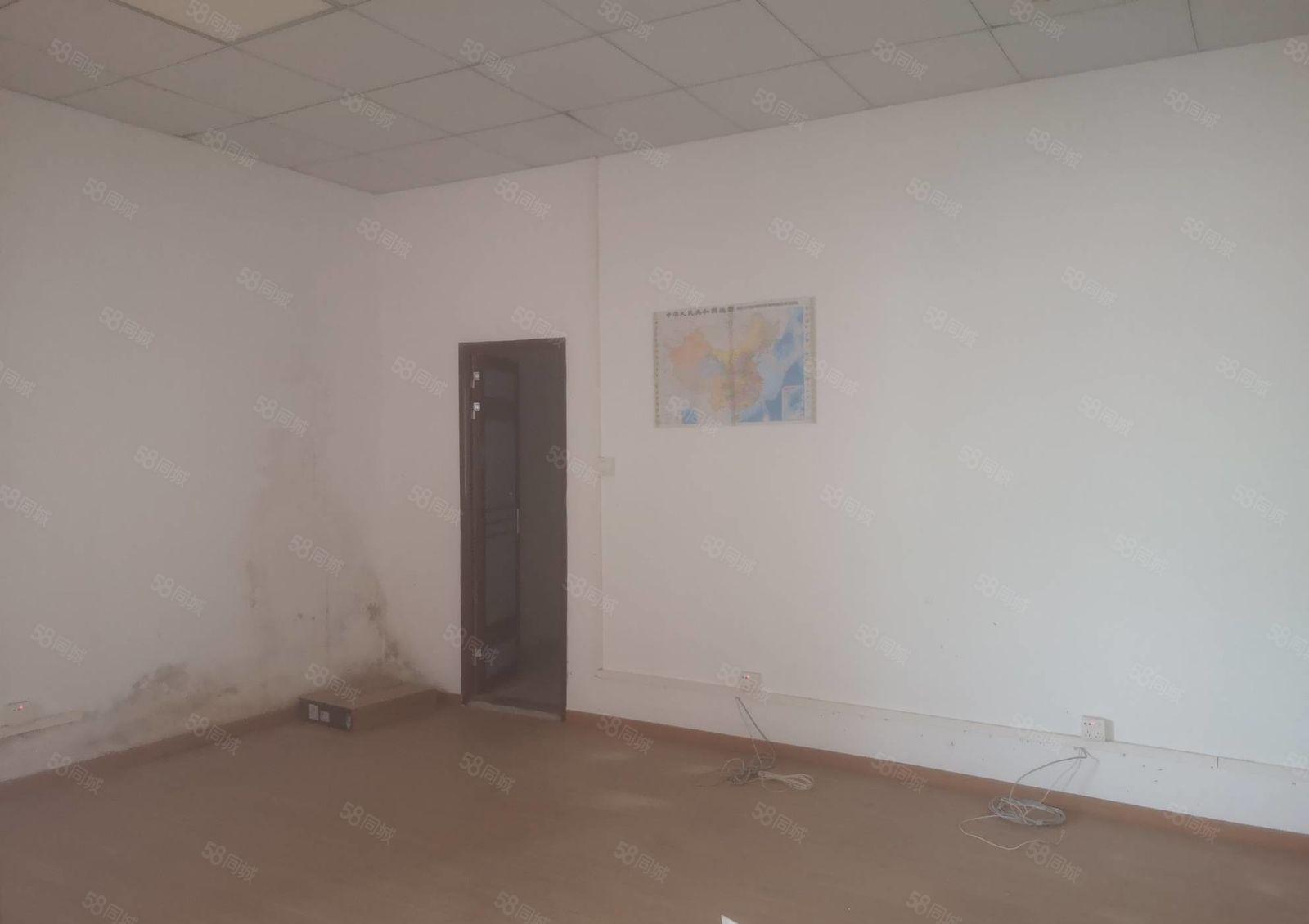 塘厦镇大坪新出单一层钢构1800平独院出租 滴水9米带装修