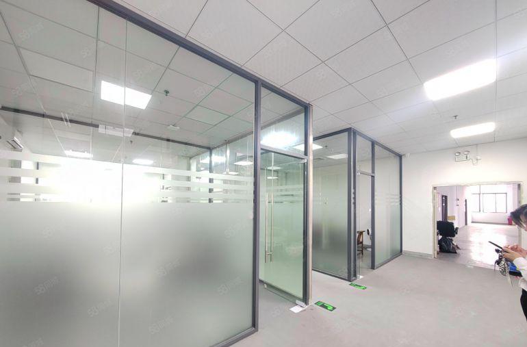 塘厦镇楼上精装修厂房1000平米招租，园区形象好，招工方便