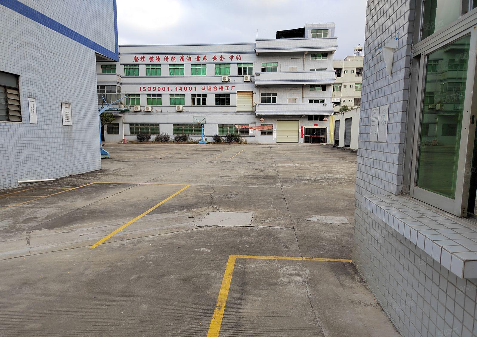 华南城低价出租原房东独院8000平超大空地红本厂房