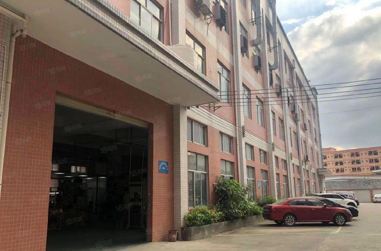 11元无公摊~靠深圳3楼1000平！带精装办公室