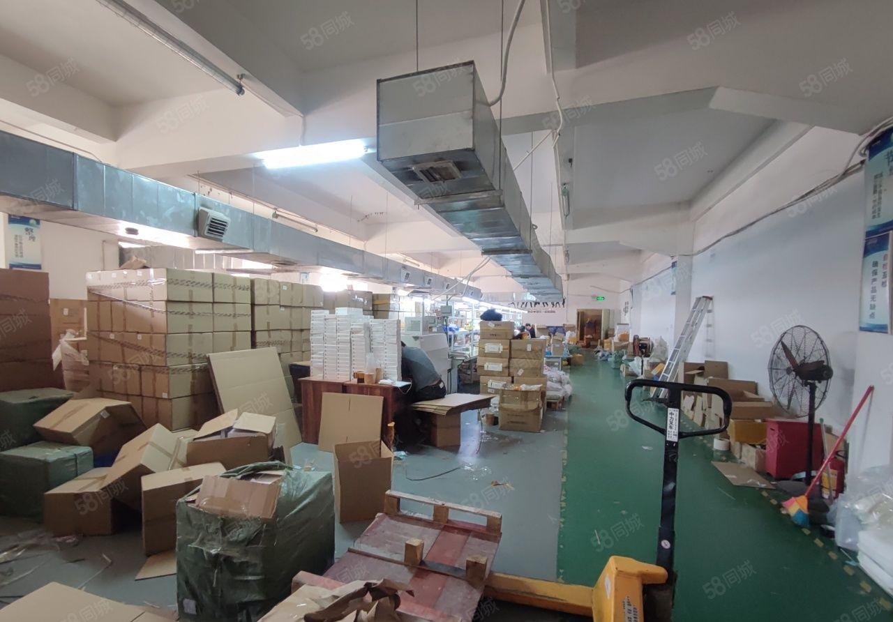 塘厦石鼓月底空出一楼380平标准厂房出租，有现车办公室，拎包