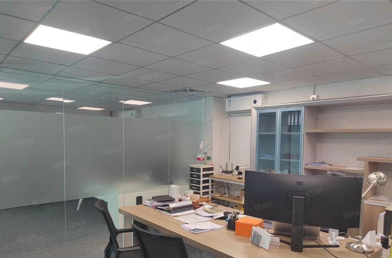 塘厦新空原房东独院一楼高7米带装修厂房仓库出租，可进拖头车