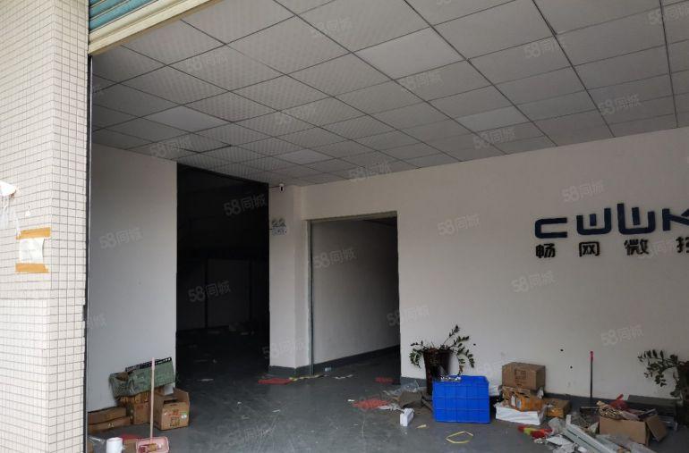 本地房东塘厦平山大路边一楼550平标准厂房出租，带装修无杂费