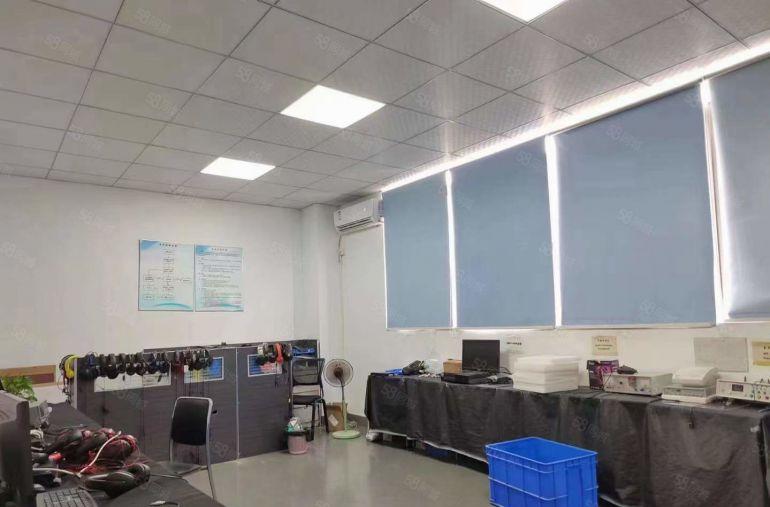 塘厦新空原房东楼上带喷淋厂房1500平，精装修0公摊低价出租