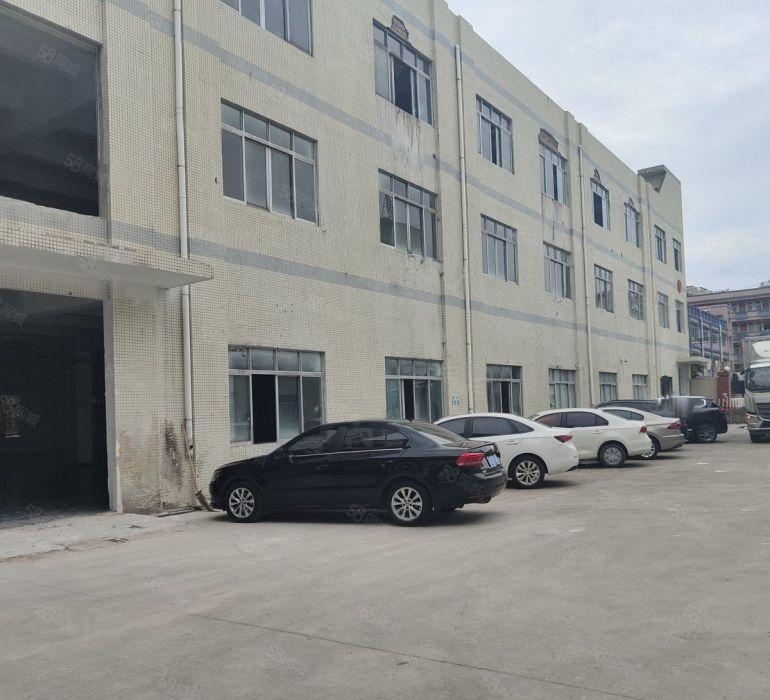 塘厦清湖头原房东标准一楼820平方出租，高6米，门前空地大