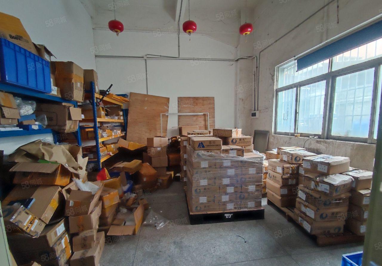 塘厦石鼓月底空出一楼380平标准厂房出租，有现车办公室，拎包