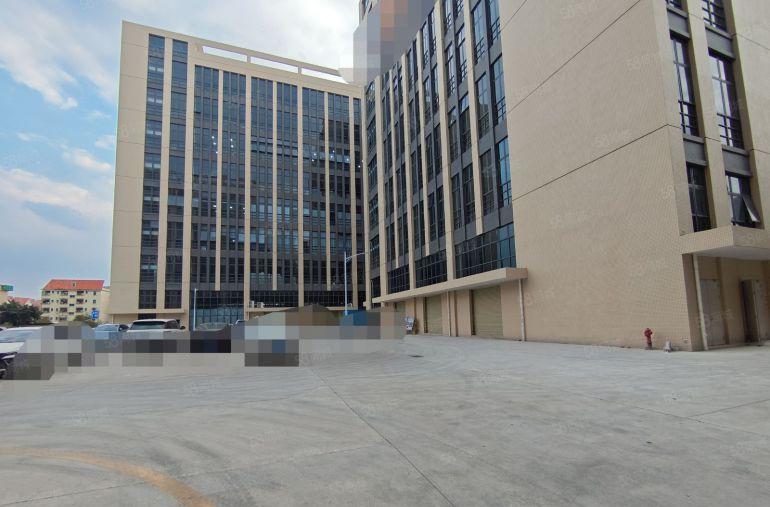 塘厦林村原房东自有厂房4万平方出租，可分租主线到车间交通方便