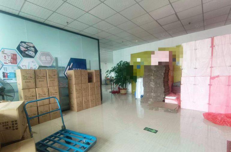 塘厦工业区新空楼上500平标准厂房仓库，精装修办公地坪漆出租