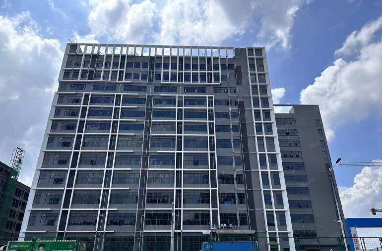 新出塘厦清湖头全新红本厂房7万平方招租，原房东，新装修