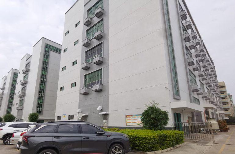 超低价塘厦原房东8000平厂房出租仓库现成办公室装修