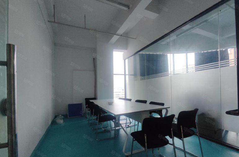 塘厦石马楼上整层现成装修800平，，1部客梯1部货梯