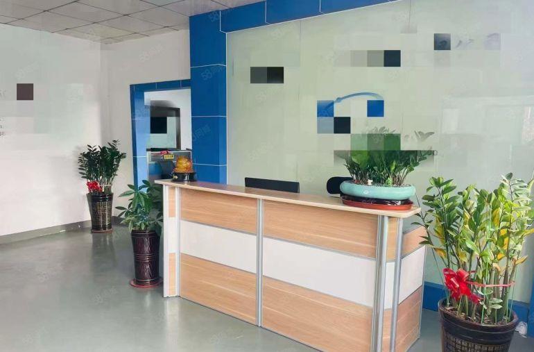 塘厦镇科苑城新出9成新标准厂房一楼整层1800平方带装修出租