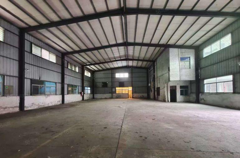 塘厦新空原房东钢构厂房700平，办公室水电全，可进大车空地大