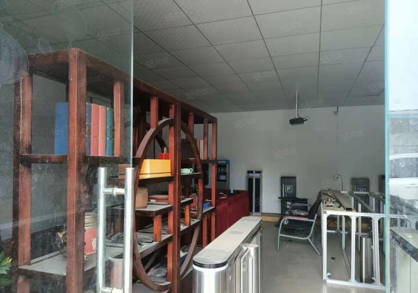 塘厦镇平山新出独院钢构厂房1300平米出租