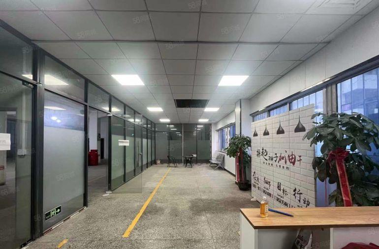 莲湖独院一楼800平仓库厂房出租，现成办公室，水电，