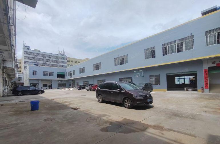 塘厦龙背岭新出标准厂房一楼600平二楼800平出租带牛角可分