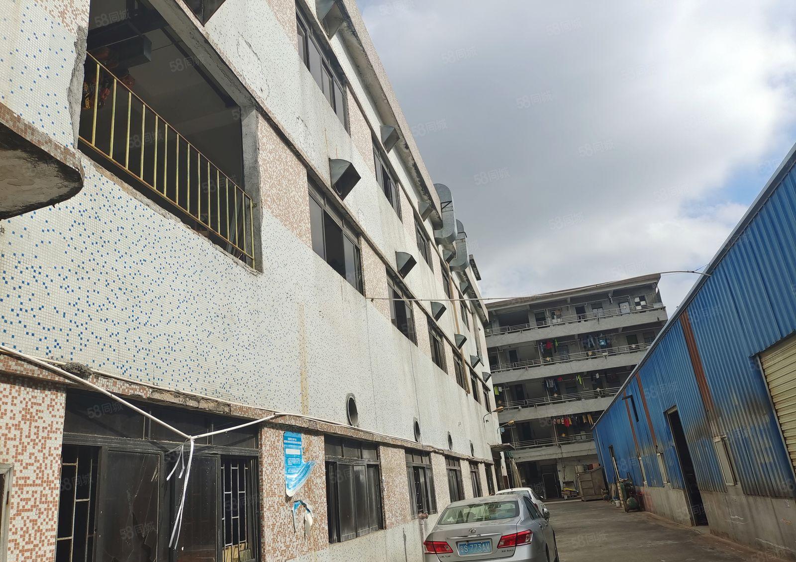 塘厦有现成喷油环评，1楼面积是1400平方，价格23元