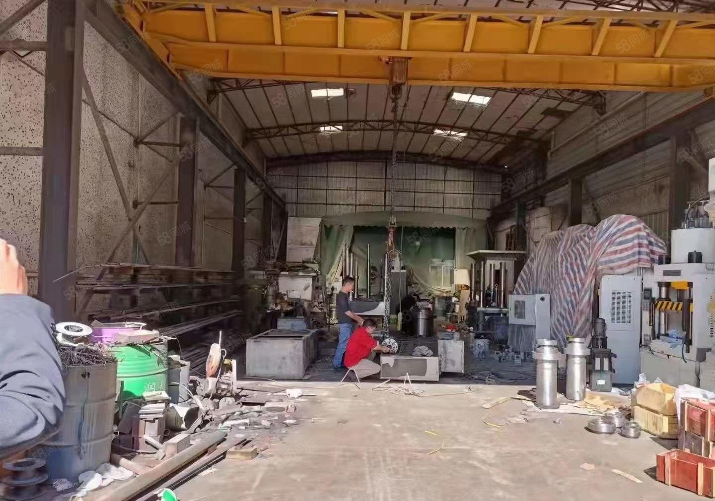 寮步西溪月底空出，600平单一层钢构厂房出租，带行车办公室