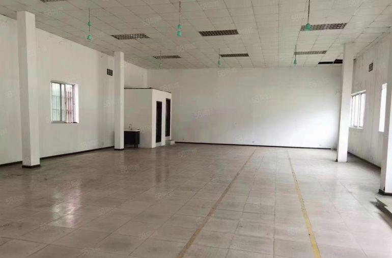 寮步岭厦即将空出二楼整层600平方，精装修，九成新