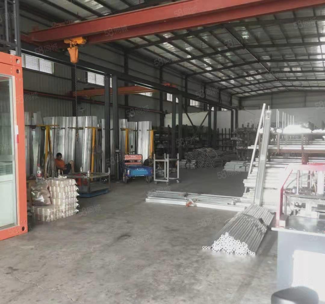 寮步石龙坑自用钢构700平方出租，带航车，滴水8米