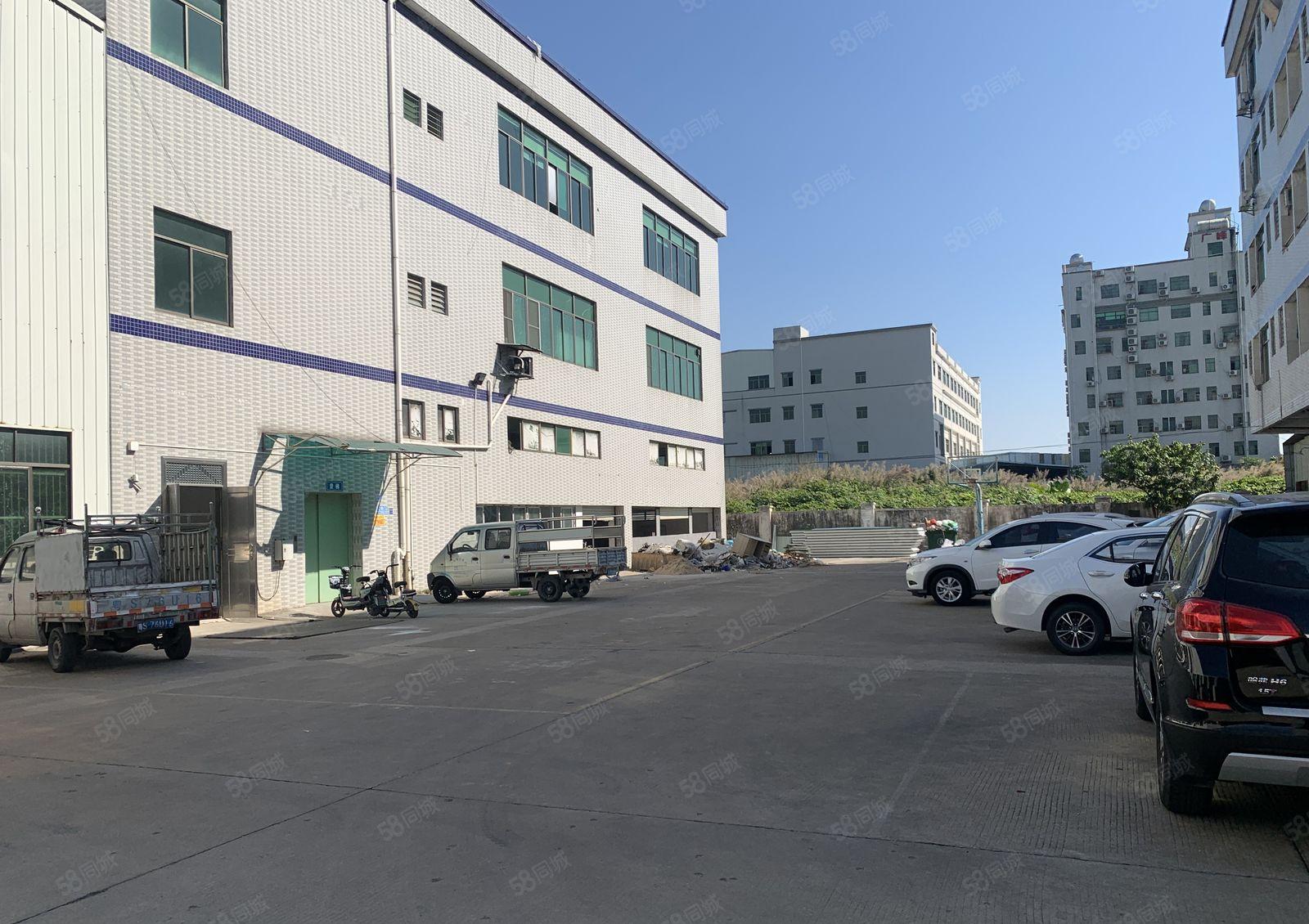 东莞寮步镇厂房出租，2500平形象好空地大可办环评！