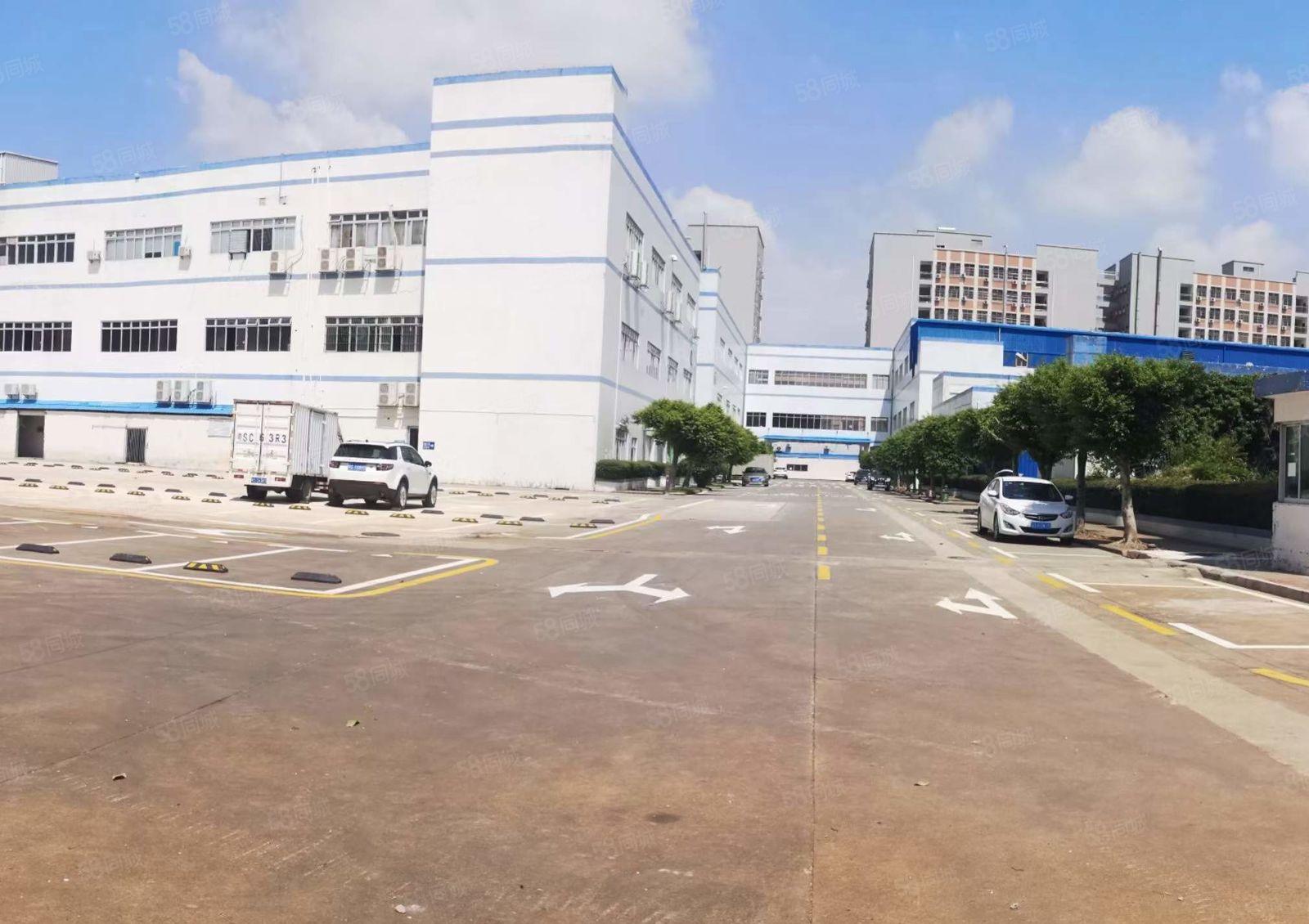 寮步华南城旁独院一楼高7米3000平超低价厂房出租 不限电