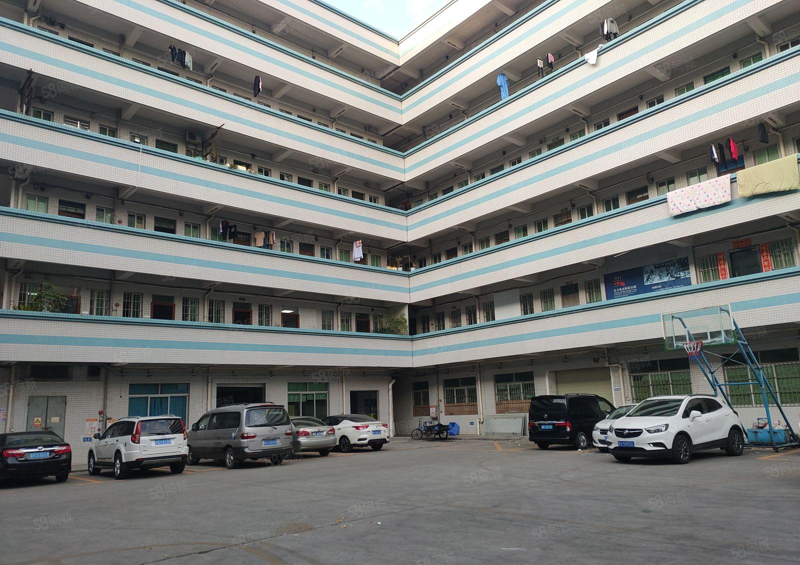 寮步 下岭贝 一楼 厂房 800平方,价格便宜，急租!