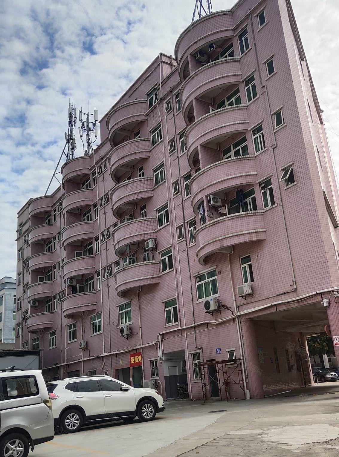 寮步上屯附近全新厂房低价出租，大小分租！！！