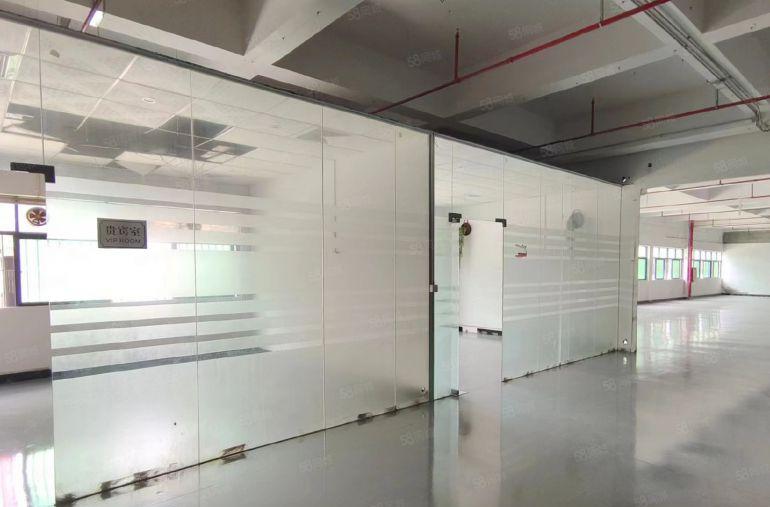 寮步上屯二楼1600平方厂房出租，办公室带装修现成地坪漆