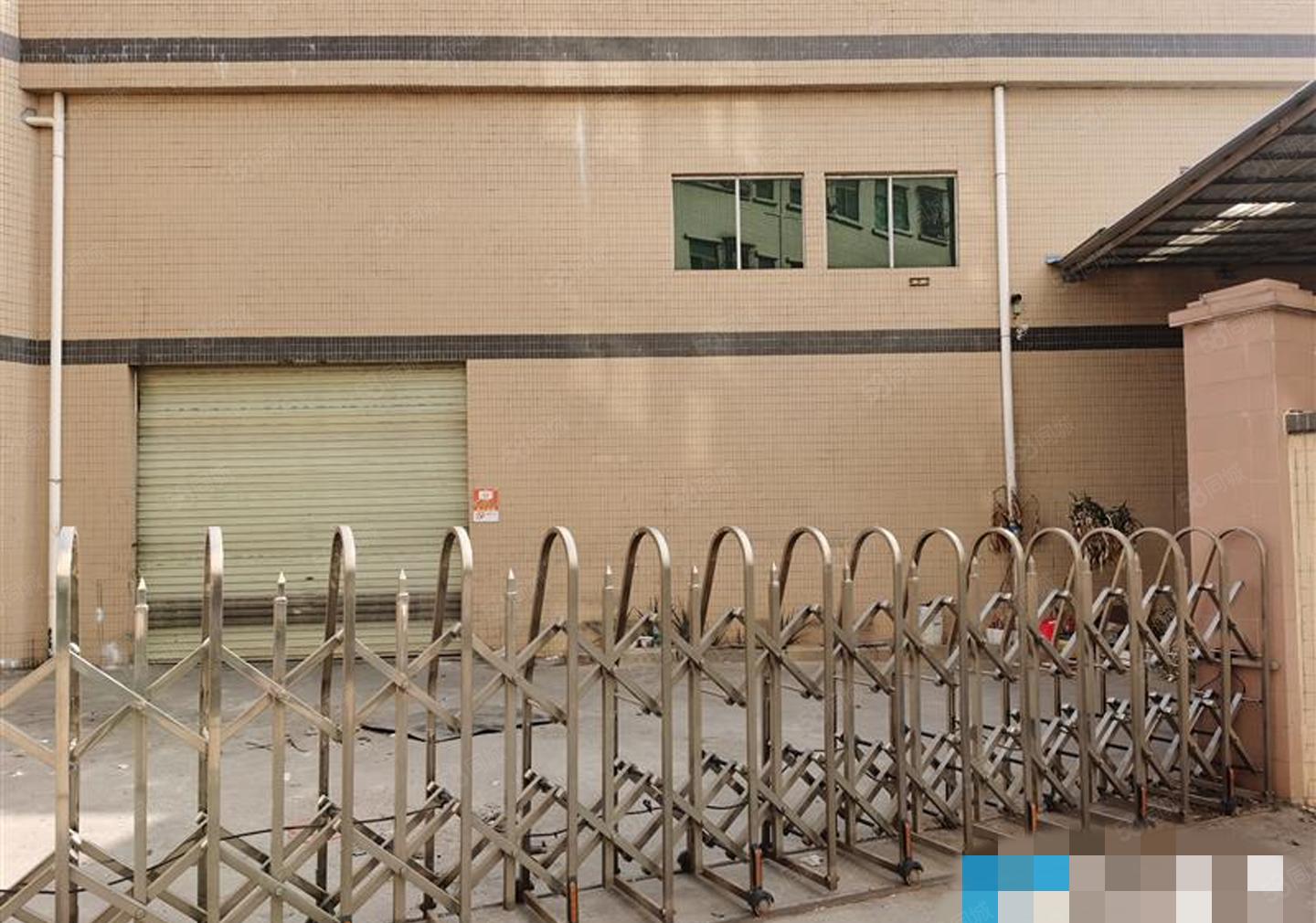 寮步靠东城独院单一层钢结构高7米2000平厂房出租 超低价