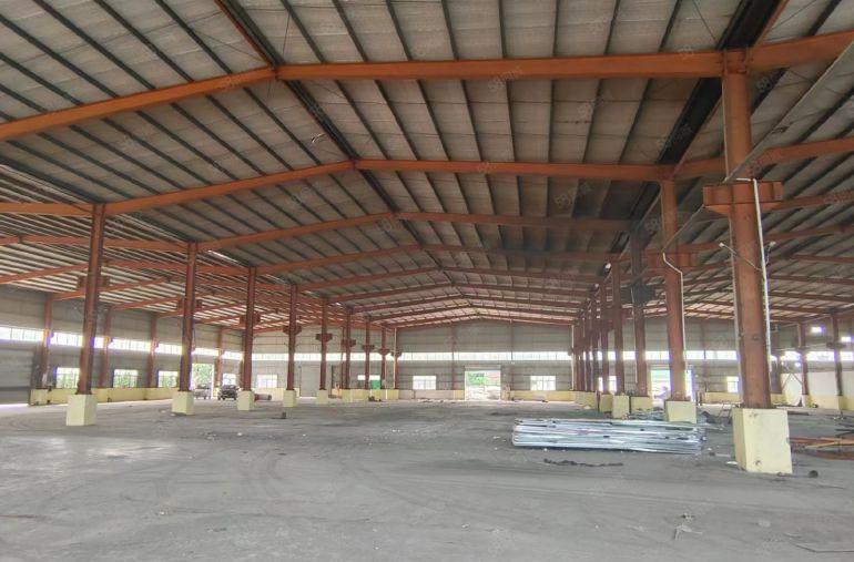 寮步缪边单一层钢结构独院11000平方厂房出租，现成办公室装