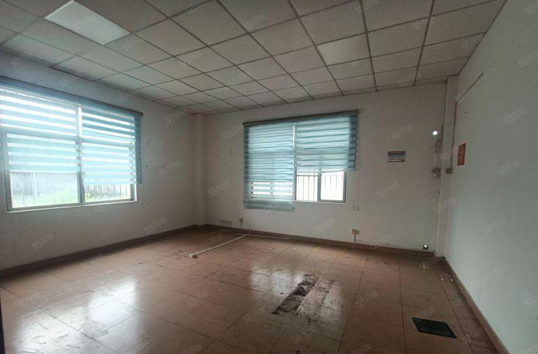 寮步镇原房东工业厂房经典小独院俩层4500平，带独立办公楼