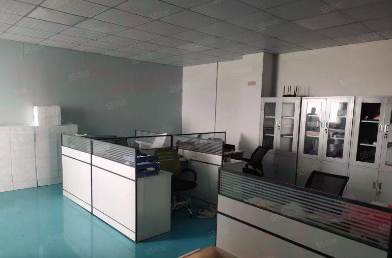 寮步 向西 路口 小厂房 700平方,7元急租！好招工