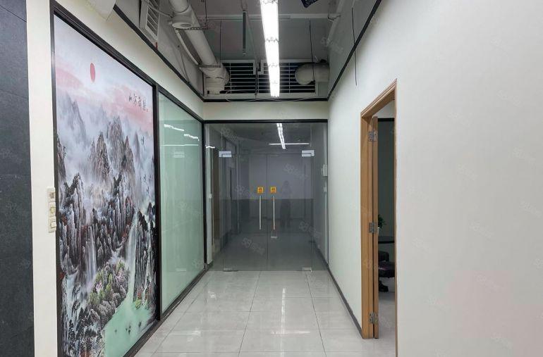 纯办公室，可分租，配家私