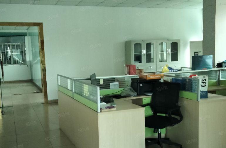 汽车东站附近2000平米独院独栋厂房出租，可做厂房办公仓库