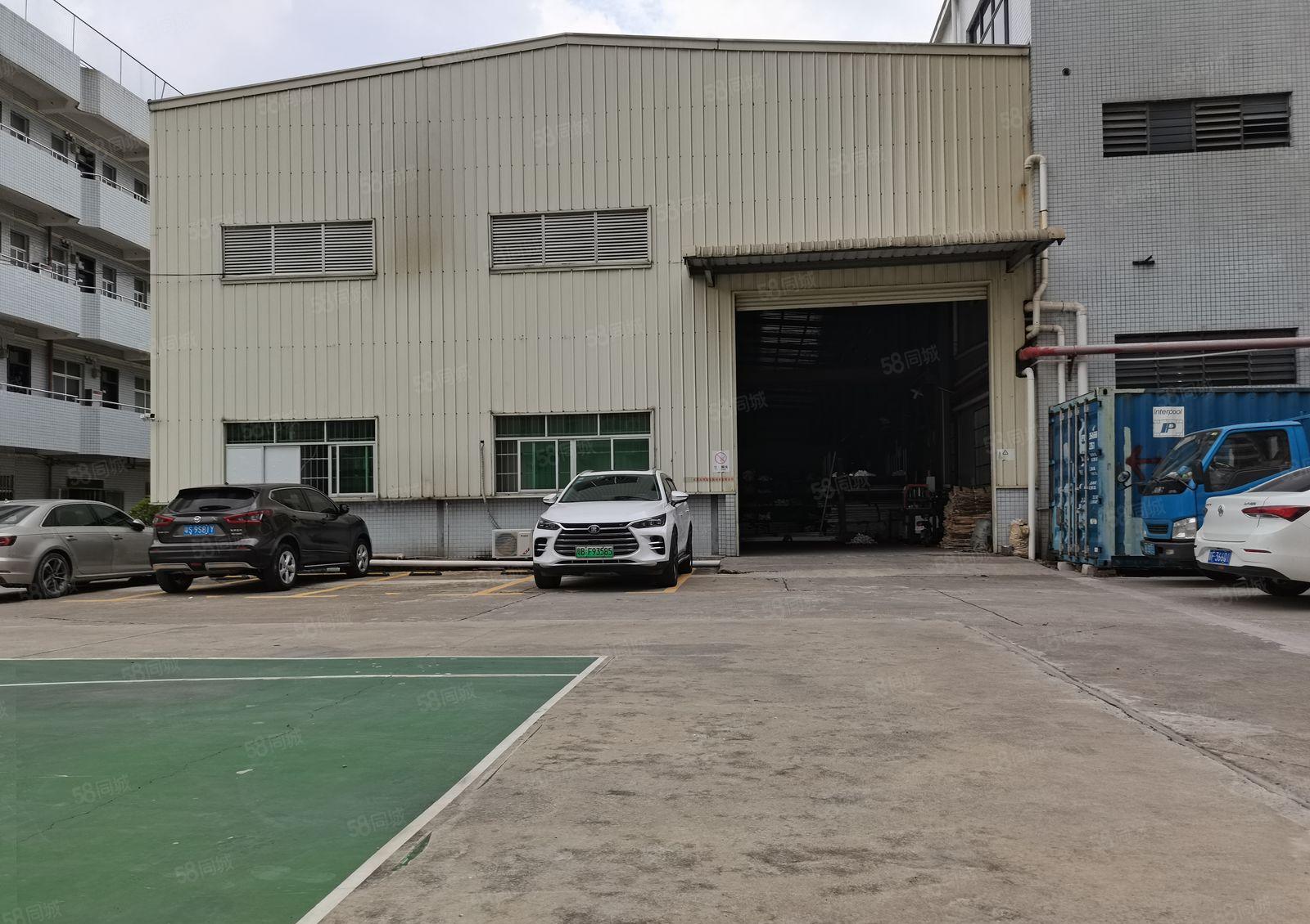 寮步石龙坑自用钢构700平方出租，带航车，滴水8米