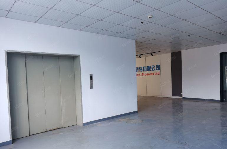 寮步厂房出租2600平米9元每平米现成装修