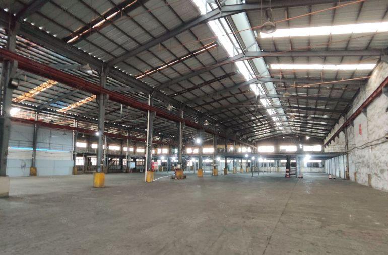 寮步原房东9米高5000平方单一层钢结构厂房出租超大空地免费