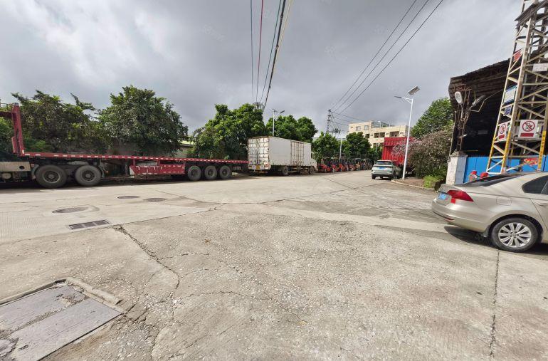 寮步镇独院，钢构2500平方。价格13元，高度米，形象好