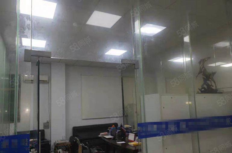 岭厦 一楼 700平方 现成水电办公装修 10元每平米