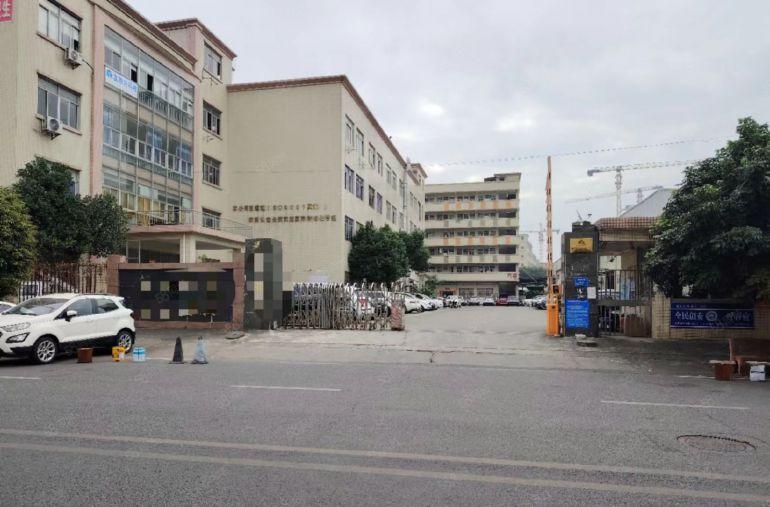 寮步镇凫山三楼1300平方带办公室装修水电齐全厂房出租