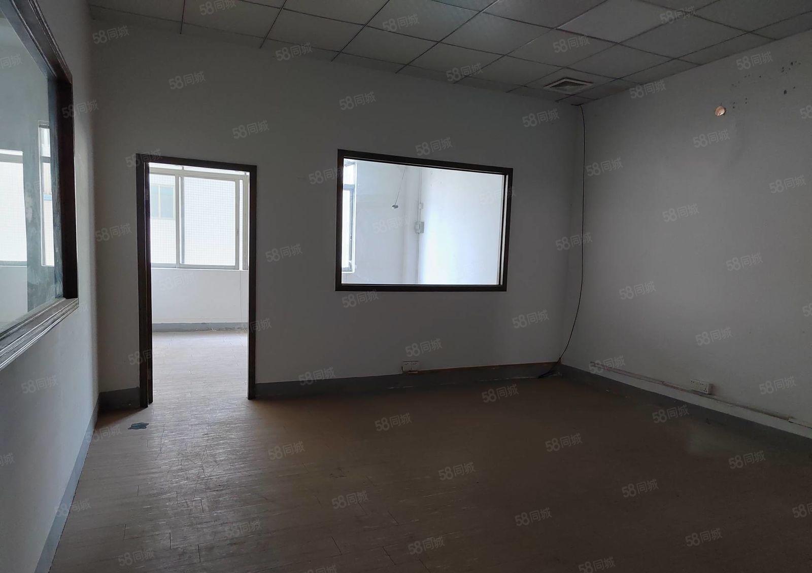 寮步上屯工业厂房出租1400平方  现成办公室水电齐全