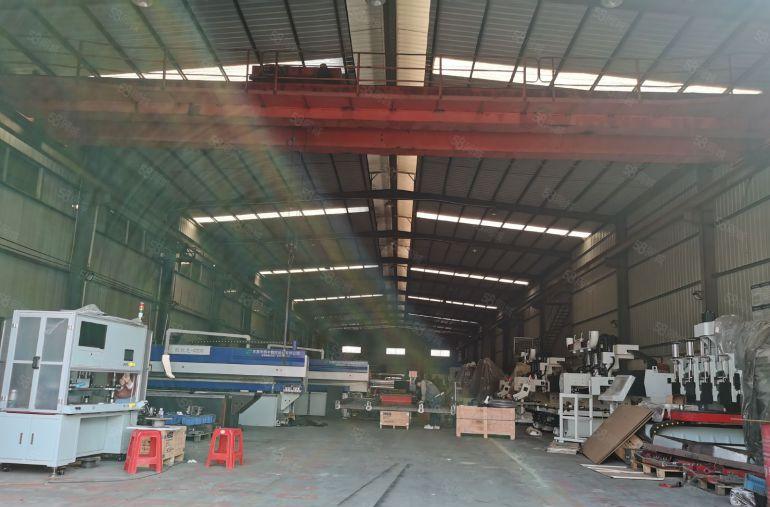 寮步镇华南城工业城独门独院钢厂房带现成航车7200厂房招租