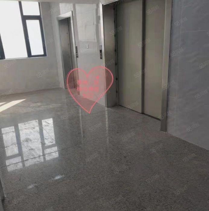 寮步竹园独栋厂房出租四楼900平，厂房可做工业商业，低价出租