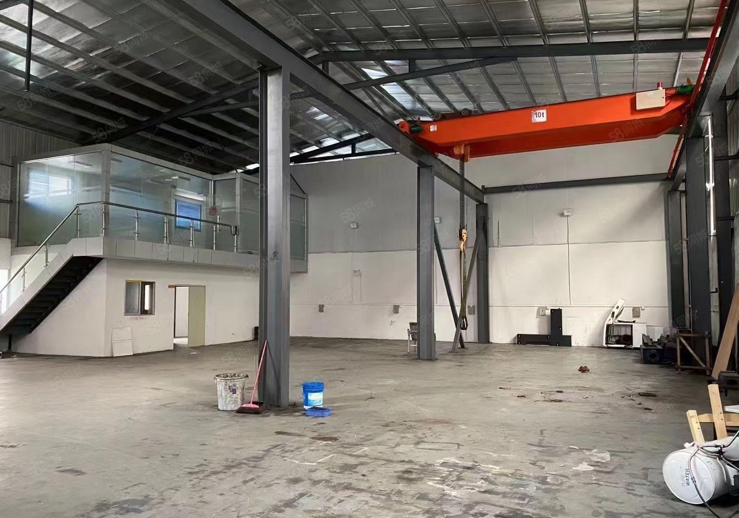 寮步泉塘原房东出租钢构2000平无公摊，带航车