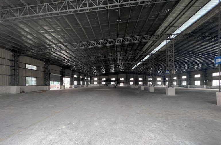 东莞全新标准物流园，2000平起租，交通便利，空地大