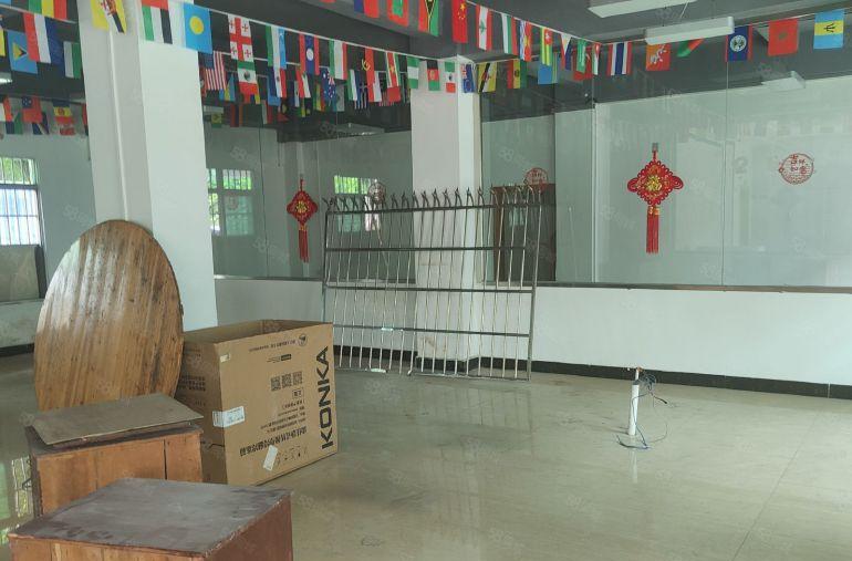 便宜独院！！寮步缪边4500平经典小独院低价出租