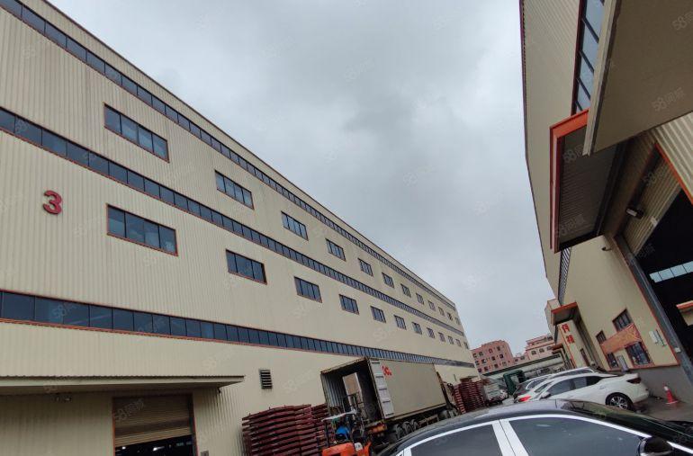 7.5高的三楼，租金10元，可分租，2台3吨电梯