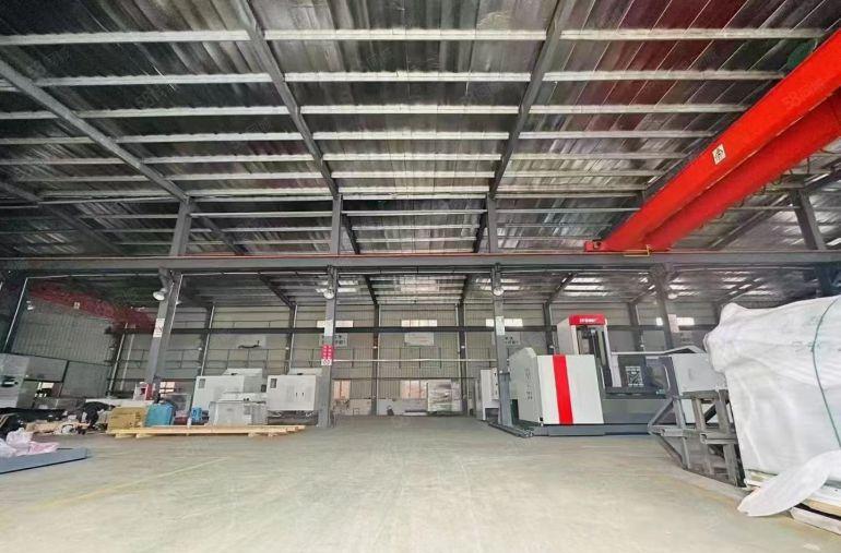 寮步 莞樟路 边汽修厂 出租1000平，现成装修